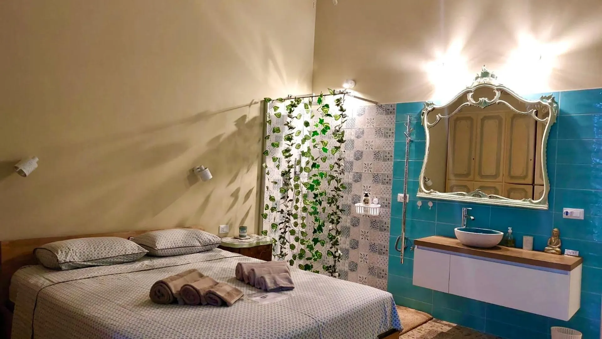 La Terrazza Illuminata Luxury Rooftop Trapani 0*,  Włochy